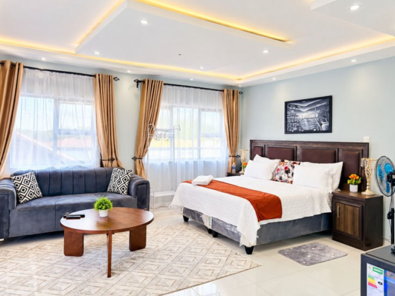 Platinum Executive Family Room 03